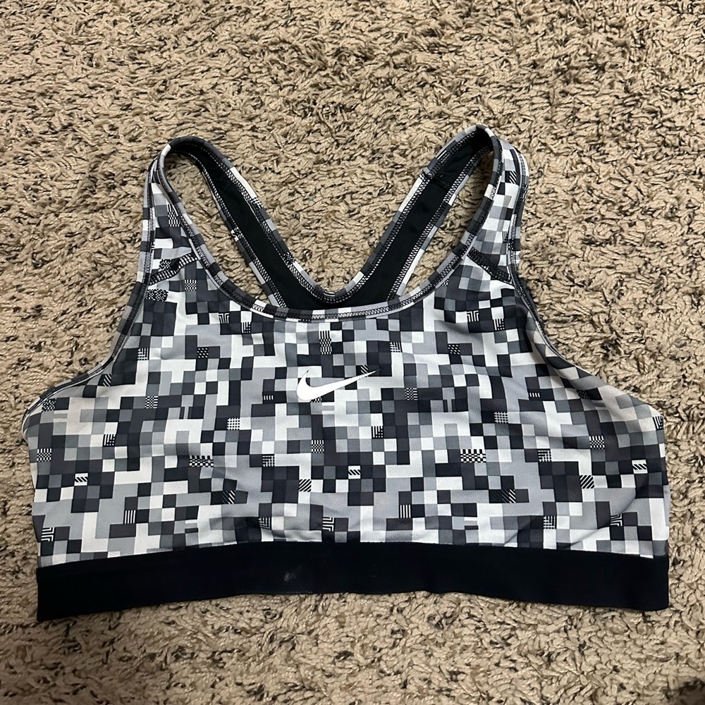 Nike Pro sports bra